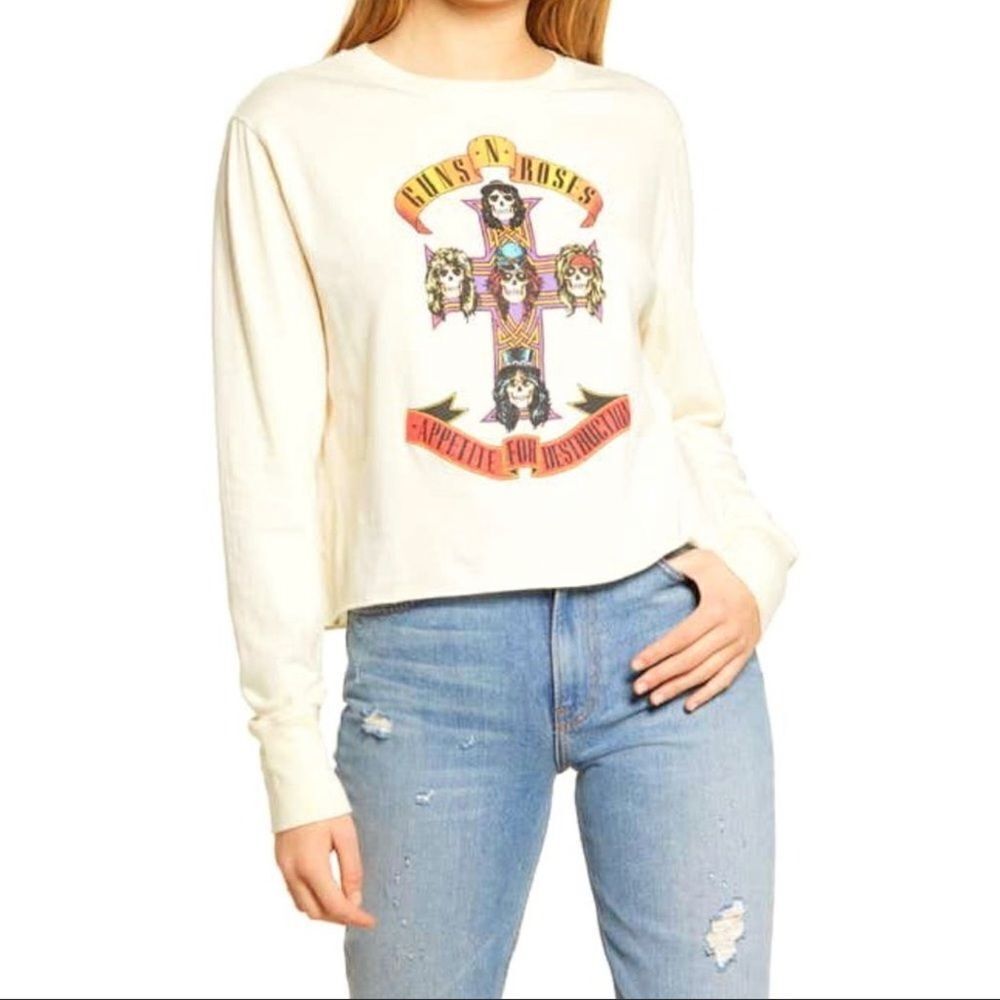GUNS & ROSES ANTIQUE WHITE MEDIUM NWOT